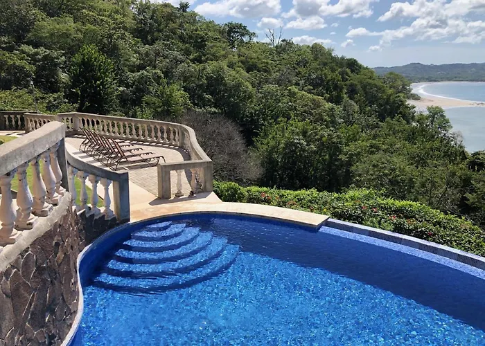 Apartment 2 Bedroom Luxury Condo, Two Pools, Ocean Views Playa Flamingo