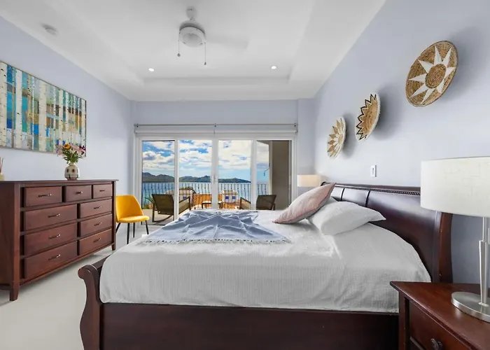 2 Bedroom Luxury Condo, Two Pools, Ocean Views * Playa Flamingo