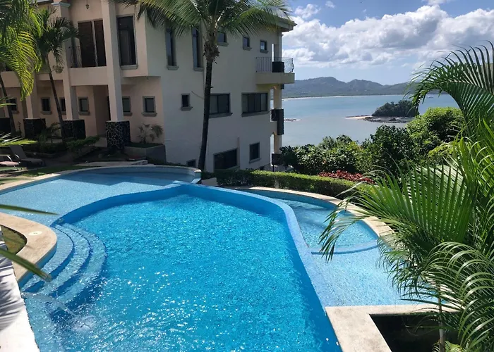 2 Bedroom Luxury Condo, Two Pools, Ocean Views Playa Flamingo